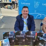 Firma de libros de Javier Campo González en la parada de la Editorial Letrame