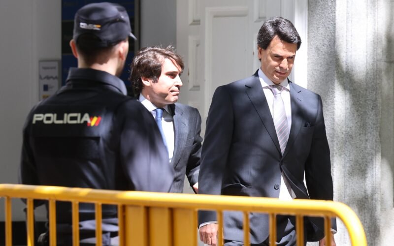 La UCO investigará el supuesto soborno de la pareja de Ayuso a un directivo de Quirón