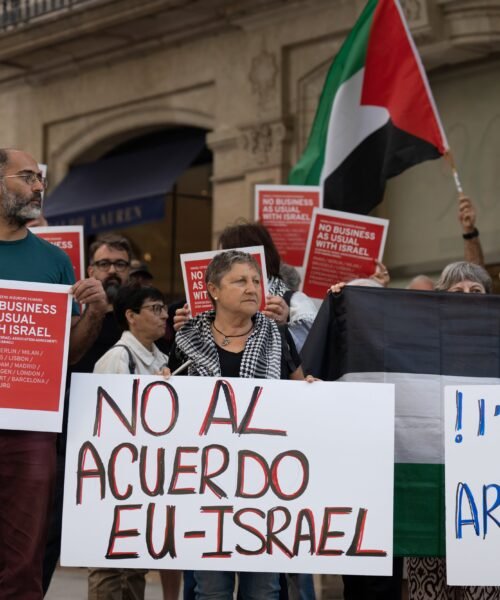 El capitán de un buque que atracó en Barcelona niega ante la jueza que llevara armas a Israel