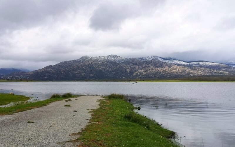 Hallado el cadáver de una mujer joven flotando en el embalse de Manzanares El Real
