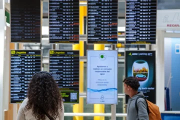 Le pregunté a la IA, a Google Flights y a un agente de viajes que me encontraran el vuelo más barato y este fue quién ganó