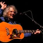 Wilco, una banda que no muestra fatiga