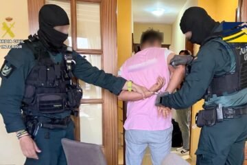 La Guardia Civil desarticula una organización que estafó 460 millones a 5.000 personas en 30 países mediante criptodivisas