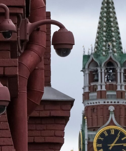 Rusia estrecha la vigilancia sobre los extranjeros al obligarles a grabar su voz y su cara
