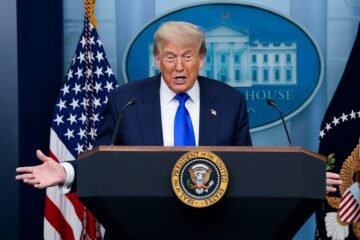 Trump promete continuar “luchando” hasta acabar con la ciudadanía por nacimiento en Estados Unidos