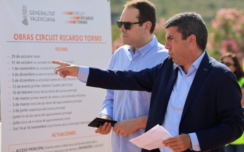 Los coches oficiales de cuatro `consellers’ de Mazón dejaron de prestar servicio en lo peor de la dana