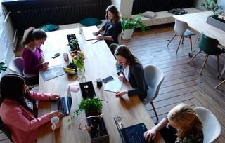 Ayudas a ayuntamientos menores de 20.000 habitantes para centros de ‘coworking’ rurales