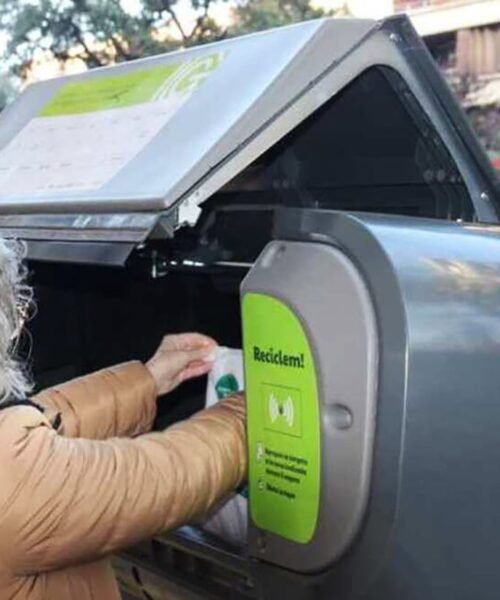 Girona, desbordada por los residuos: quejas vecinales y sanciones a la concesionaria