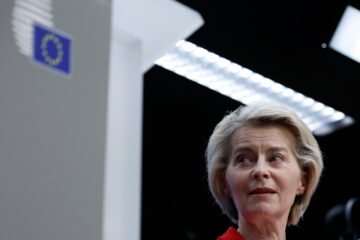 Von der Leyen afronta una semana clave para su credibilidad con una moción de censura en el Parlamento Europeo