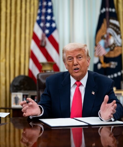 Trump justifica el arancel del 30% a México por no haber frenado a los carteles del fentanilo