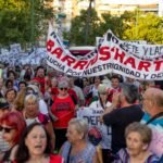Un millar de personas clama contra los cortes de luz en Sevilla, que se extienden a nuevos barrios