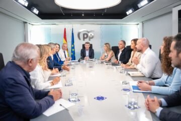 Última hora de la actualidad política, en directo | Tellado pide a Sánchez que aclare si el “machista” Paco Salazar sigue en nómina del Gobierno