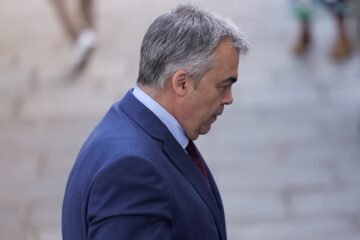 El abogado vinculado a la exsocialista Leire Díez se incorpora a la defensa de Cerdán