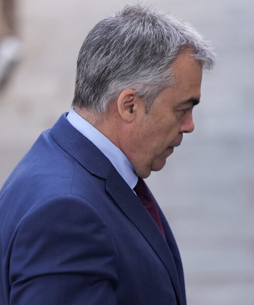 El abogado vinculado a la exsocialista Leire Díez se incorpora a la defensa de Cerdán