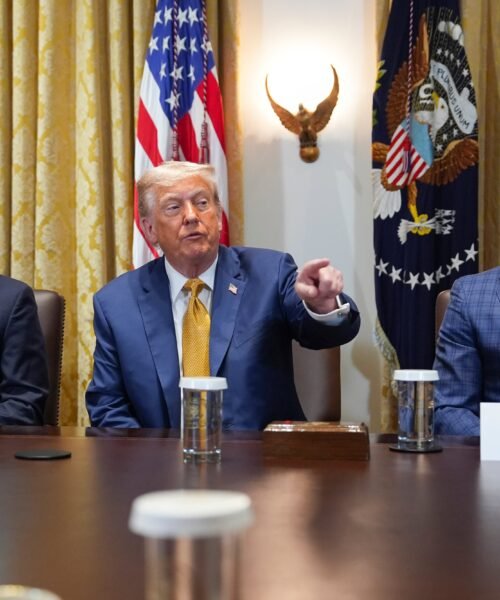 Trump anuncia el envío “en un par de días” de una carta con aranceles a la UE y una tasa del 50% al cobre