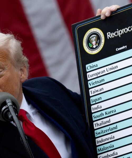 Trump amplía hasta el 1 de agosto la tregua arancelaria mientras envía cartas de presión a sus socios