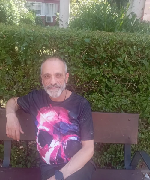 Juan José Robles González deslumbra con su nueva antología de relatos cortos