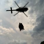 Los Bomberos de la Generalitat rescatan a un grupo de 15 menores y cinco monitores en el Pirineo