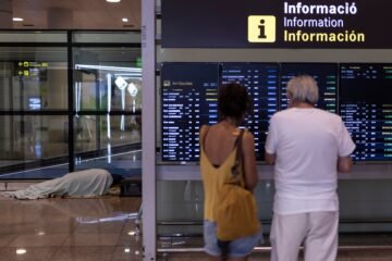 El acuerdo para atender a las personas sin hogar del aeropuerto de El Prat no tiene fecha para su puesta en marcha