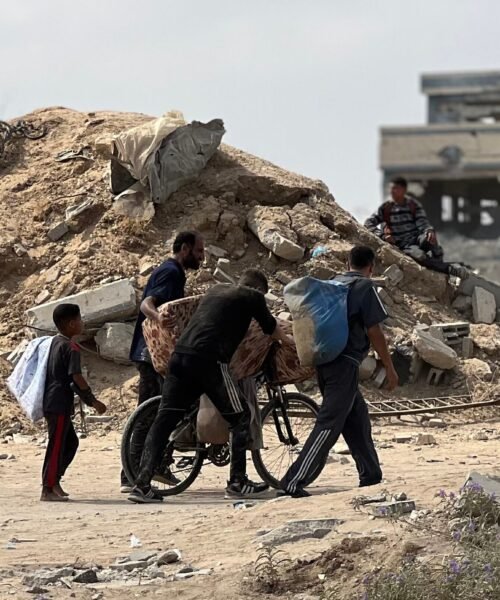 Última hora del conflicto en Oriente Próximo, en directo | Al menos siete muertos y 34 heridos en varios ataques israelíes contra el centro de la Franja