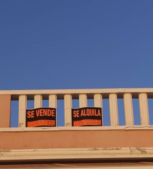 El error de un juez deja en libertad a los autores de una estafa inmobiliaria de nueve millones en Tenerife