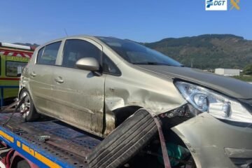 Investigado un joven de 15 años por robar un coche y casuar un accidente en Ponferrada bajo los efectos de las drogas