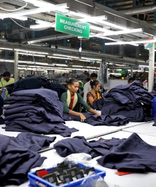 EE UU dobla los aranceles a India por comprar petróleo ruso