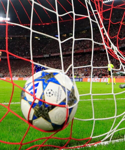 Harry Kane golpea al Chelsea en un convincente debut del Bayern