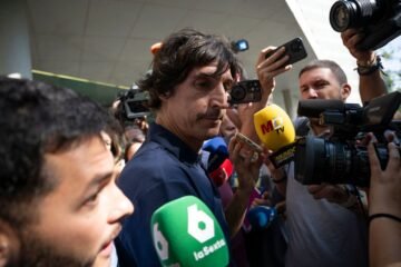 El hijo de Negreira dice a la jueza que se «disgustó» al conocer las comisiones millonarias que el Barça pagó a su padre