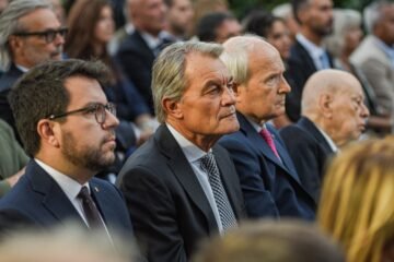 La renuncia de Aragonès a su sueldo reabre el debate sobre las prebendas de los expresidentes de la Generalitat