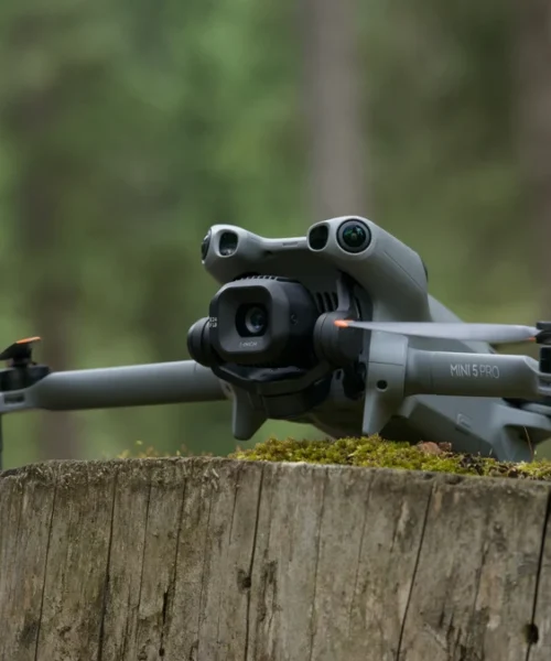 DJI presenta el Mini 5 Pro, el primer dron del mundo con un sensor de 1 pulgada