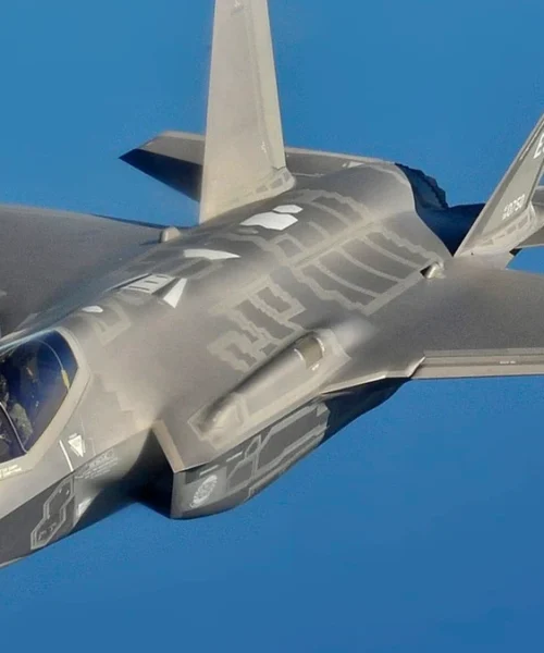 Grecia eleva la apuesta: nuevos F-35 en la mira y dudas sobre el futuro de sus F-16