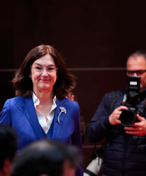 La CNMC da un varapalo a Red Eléctrica al retrasar su propuesta estrella  para evitar otro apagón: «Exige un análisis más profundo»