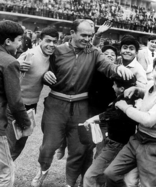 Las increíbles carambolas para que Di Stéfano nunca jugase un Mundial: dos nacionalidades, una clasificación desastrosa y un informe confidencial