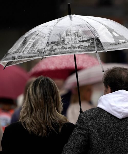 Lluvias persistentes y viento fuerte marcarán el inicio del fin de semana en el noroeste peninsular