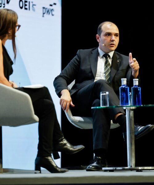 La Generalitat catalana, ante el reto de reformar la administración: “O lo hacemos, o se hunde”