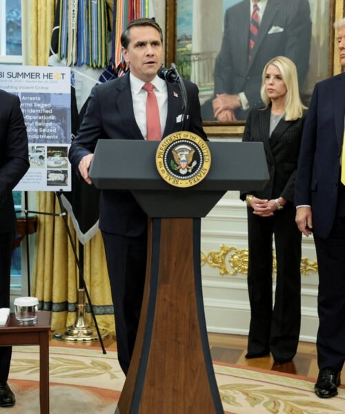 Trump reclama al Departamento de Justicia que le pague 230 millones de dólares por casos del pasado