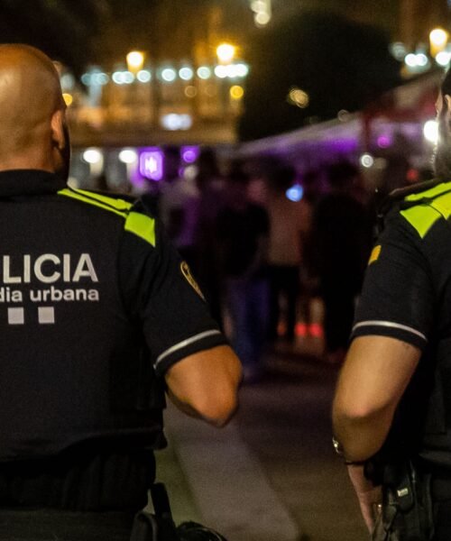 La justicia absuelve al Guardia Urbano que hirió de un disparo a un indigente en Barcelona