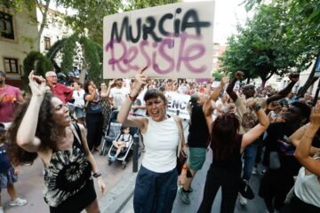 Moncloa publica un manual para “desmontar la islamofobia”: los extranjeros aportan el 10% de ingresos de la Seguridad Social y son el 1% de los gastos