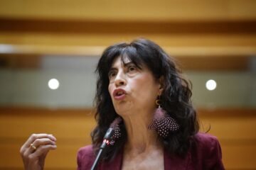 El PP arremete de nuevo contra la ministra de Igualdad y reclama en el Congreso una auditoría sobre las pulseras antimaltrato