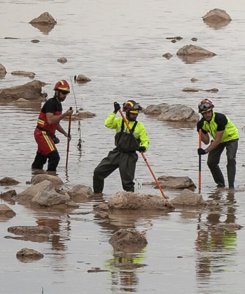 Hallado un cadáver en Manises, cerca del Turia, que se analiza como un posible desaparecido de la dana
