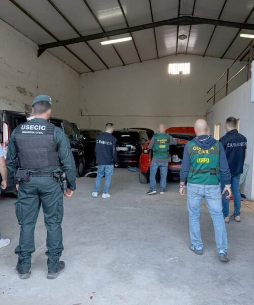 El retiro de los coches de lujo robados en Marbella que terminaban en Dubái