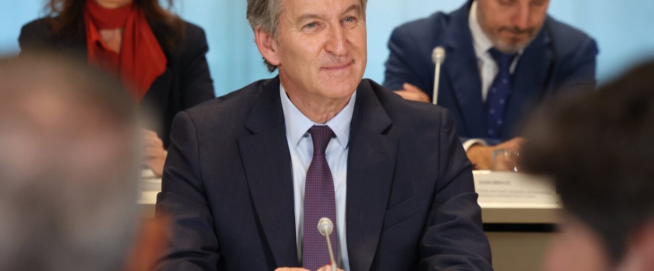 Última hora de la dimisión de Carlos Mazón, en directo | Mazón presenta su escrito de dimisión como presidente de la Generalitat ante les Corts