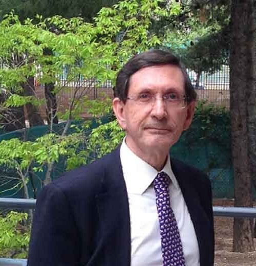 Aurelio Mendiguchía explora la creación y la conciencia artística desde la introspección contemporánea