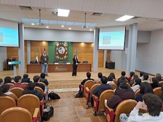 La UEx da la bienvenida a 173 estudiantes internacionales en una jornada simultánea