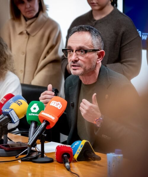 La exedil de Móstoles se querella contra el alcalde y contra el PP por acoso sexual y laboral y otros cuatro delitos más