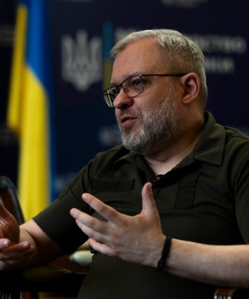 Un exministro ucranio investigado por corrupción, detenido al intentar cruzar la frontera