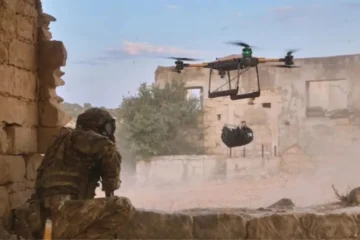 El nuevo dron de carga pesada de EE. UU. para misiones de reabastecimiento de alto riesgo