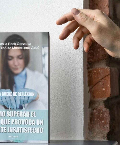 Natalia Rook e Hipólito Montesinos ponen voz al desgaste emocional silencioso de los profesionales sanitarios