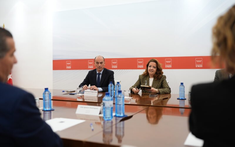 La Comunidad de Madrid, primera CCAA en apoyar la creación de una estatuto propio del médico